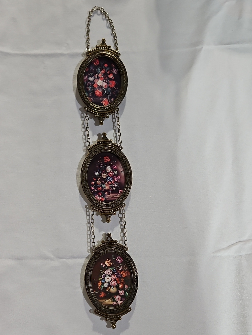 VTG Made in Italy Ornate Brass Triple Oval Hanging Frames Floral Prints